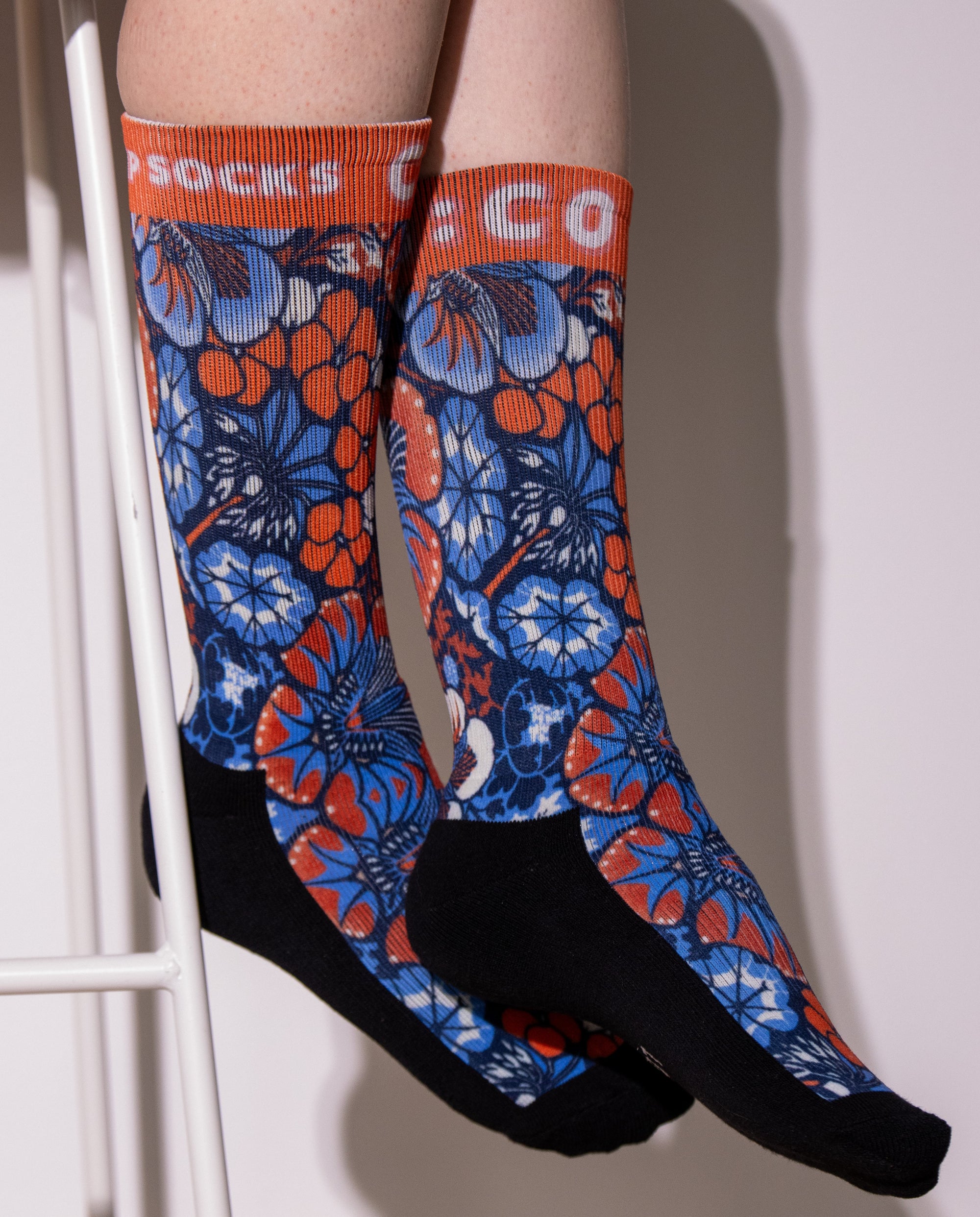 Night Bloom Casual Socks